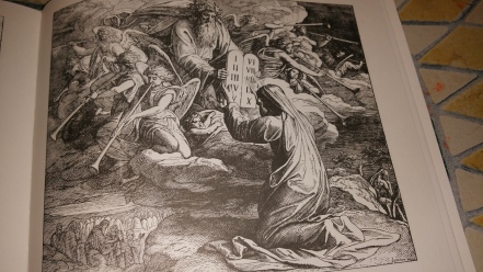 Example illustration from the top of one of the pages in the 1946 Slovak Bible Stories book